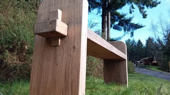 The Gibbonswell Bench - 1